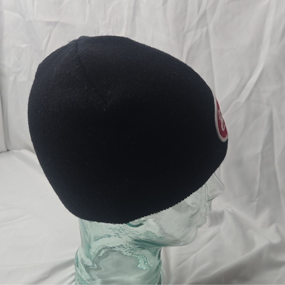 Von Dutch Knit Beanie Hat Black w/ Red & White Logo Patch One Size Unisex - Picture 4 of 4